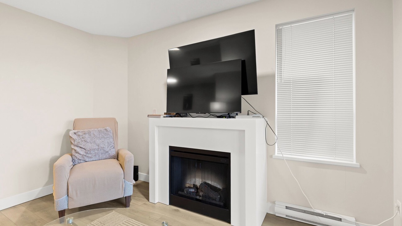 Photo of Livingroom in Central Okanagan