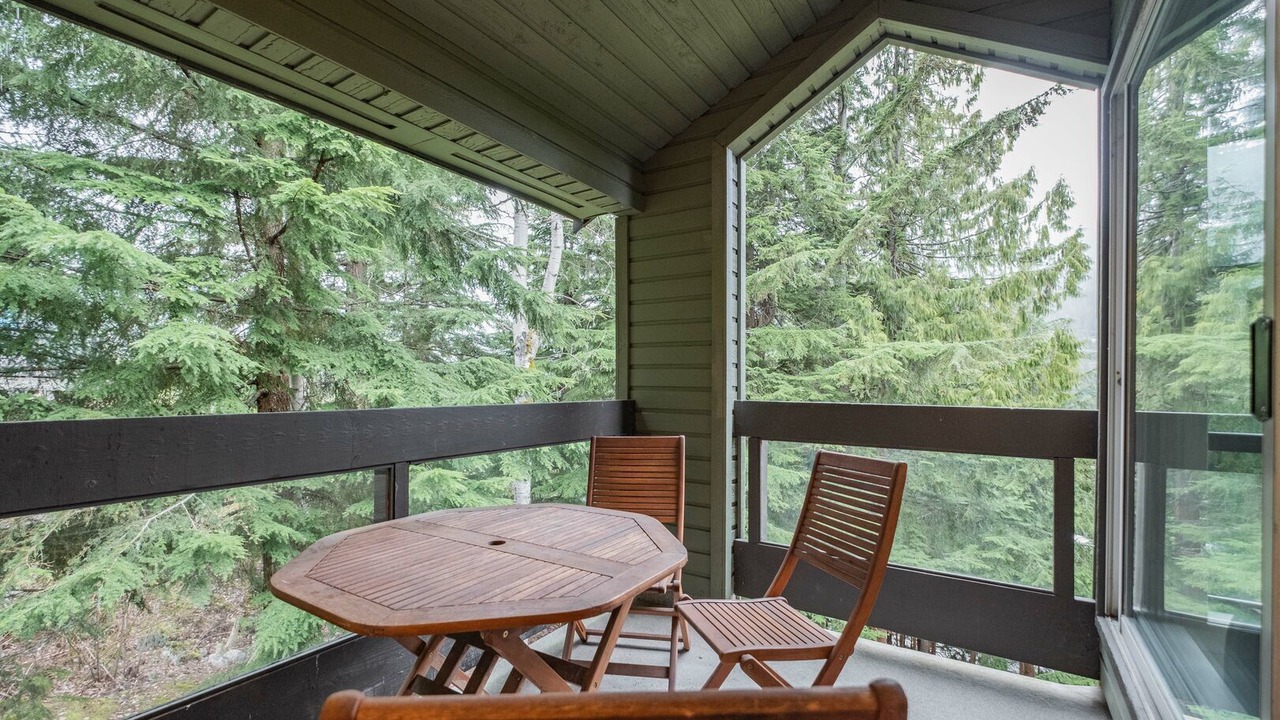 Photo of Patio Balcony in Whistler Creekside