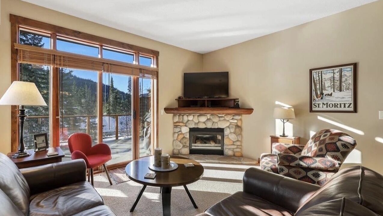 Photo of Livingroom in Sun Peaks