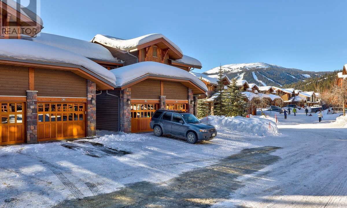 Photo of Others in Sun Peaks