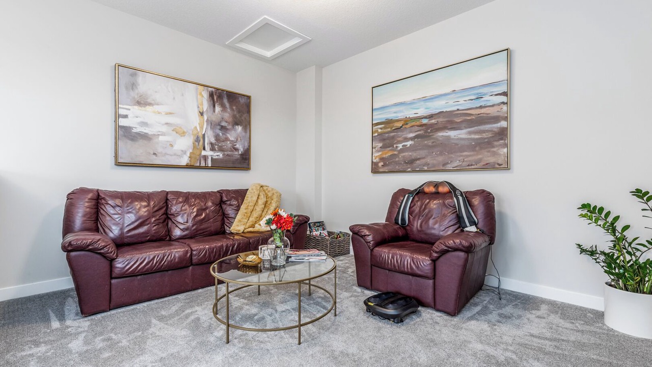 Photo of Livingroom in West Hillhurst