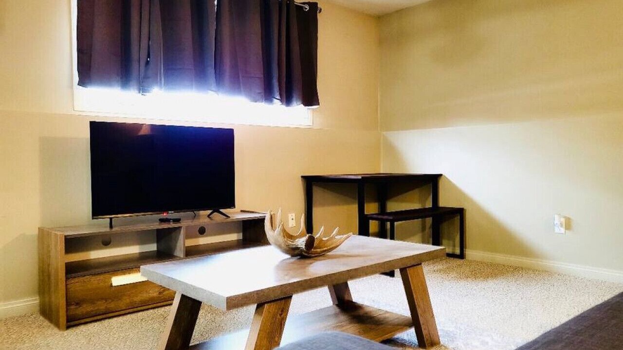 Photo of Livingroom in Camrose
