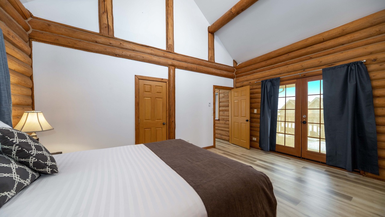 Photo of Bedroom in Vernon