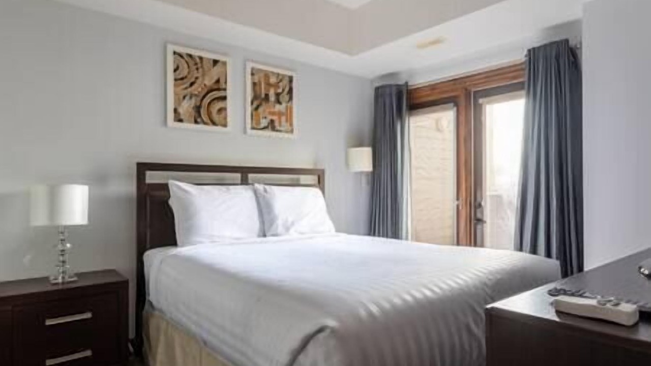 Photo of Bedroom in Radium Hot Springs