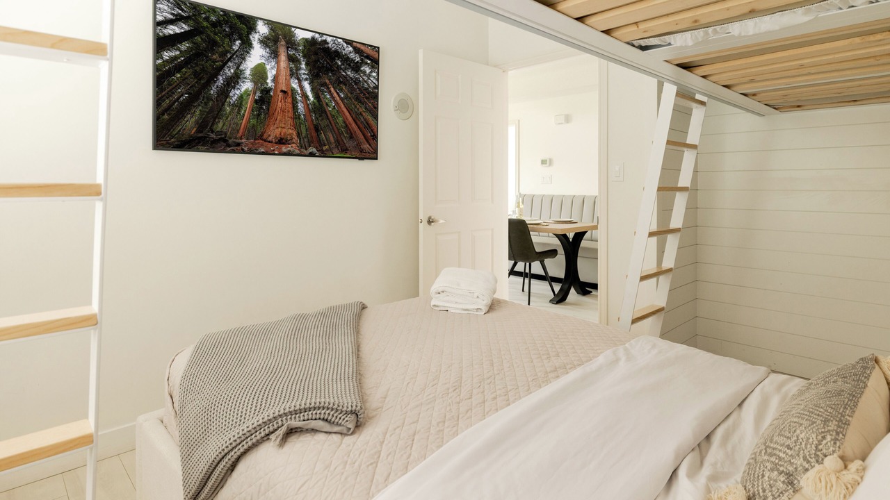 Photo of Bedroom in North End
