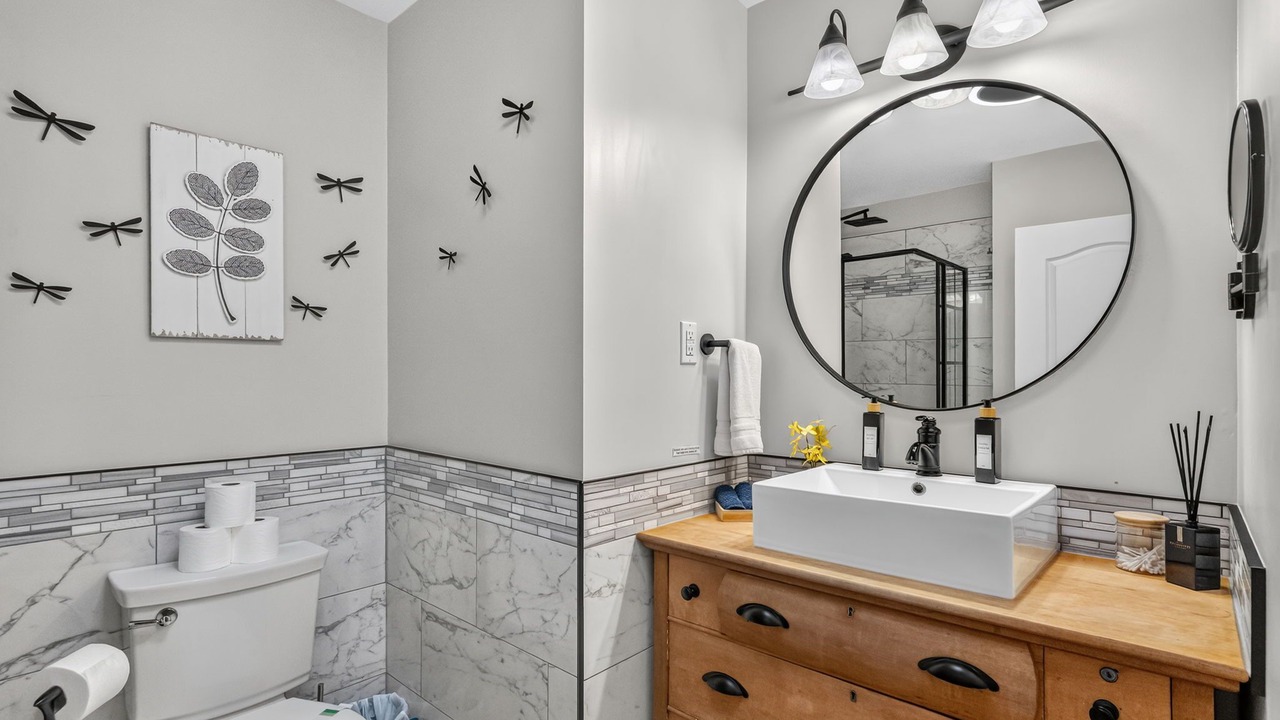Photo of Bathroom in South Pandosy
