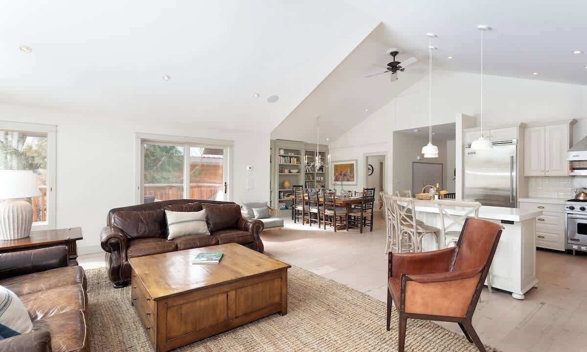 Photo of Livingroom in Nicklaus North