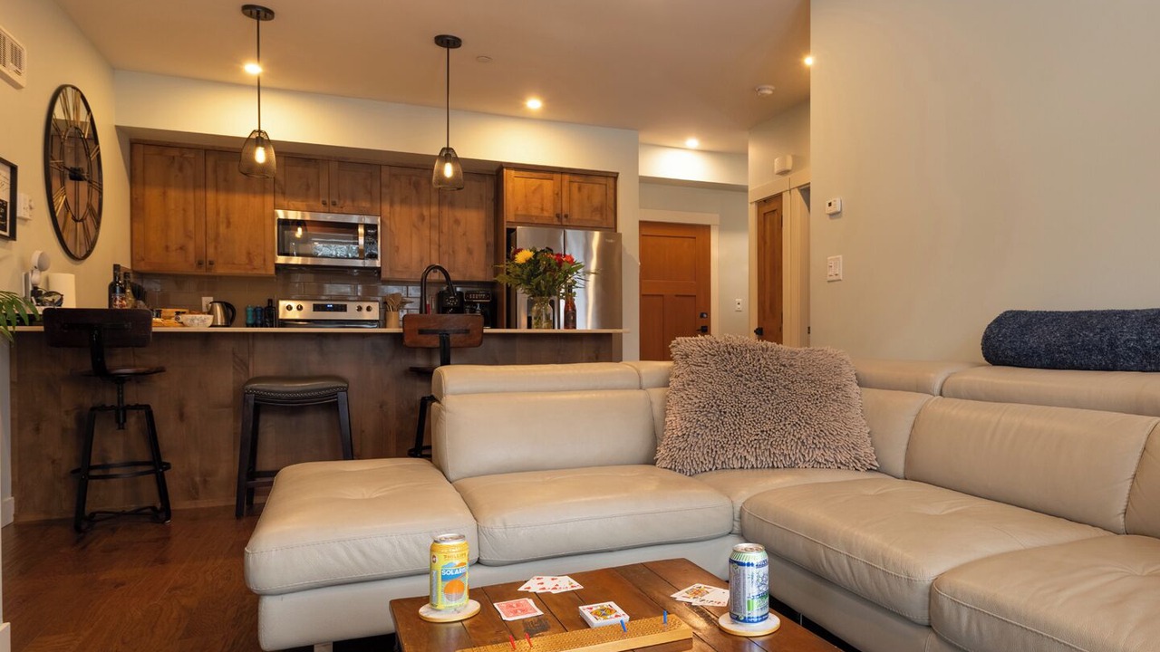 Photo of Livingroom in Sun Peaks