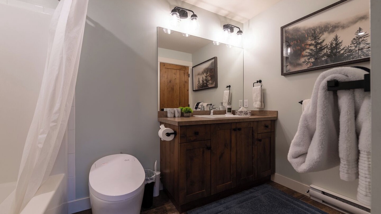 Photo of Bathroom in Sun Peaks