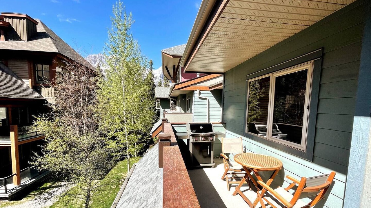 Photo of Patio Balcony in Canmore