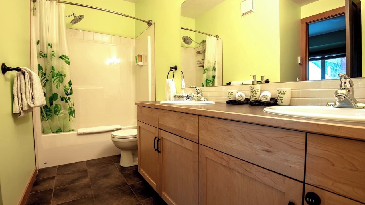 Photo of Bathroom in Canmore