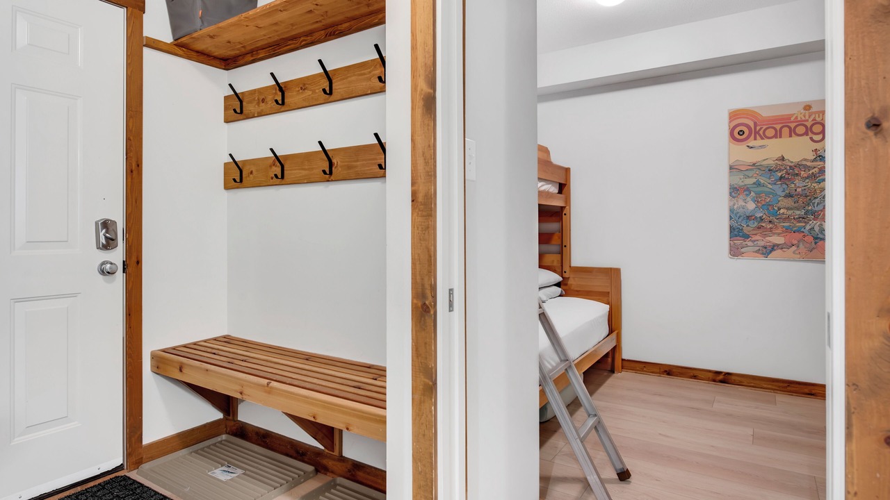 Photo of Bedroom in Silver Star Mountain