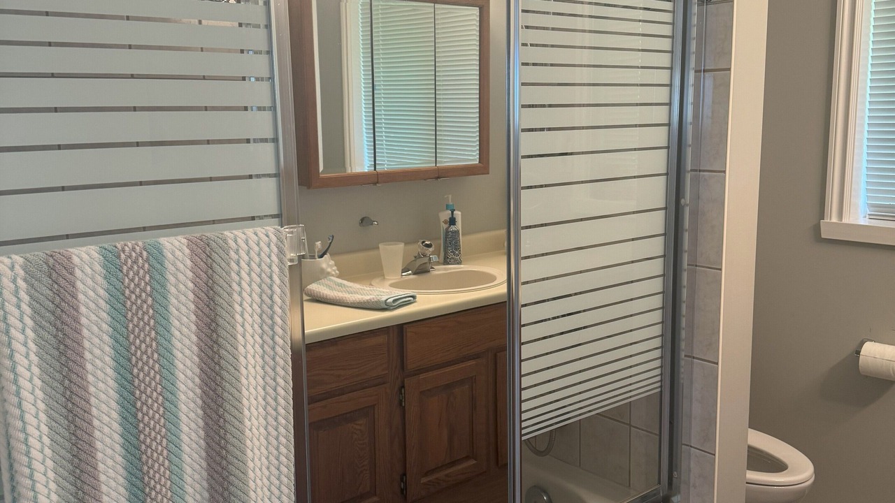 Photo of Bathroom in Blind Bay