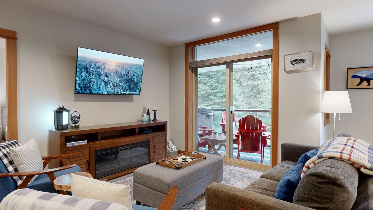 Photo of Livingroom in Sun Peaks