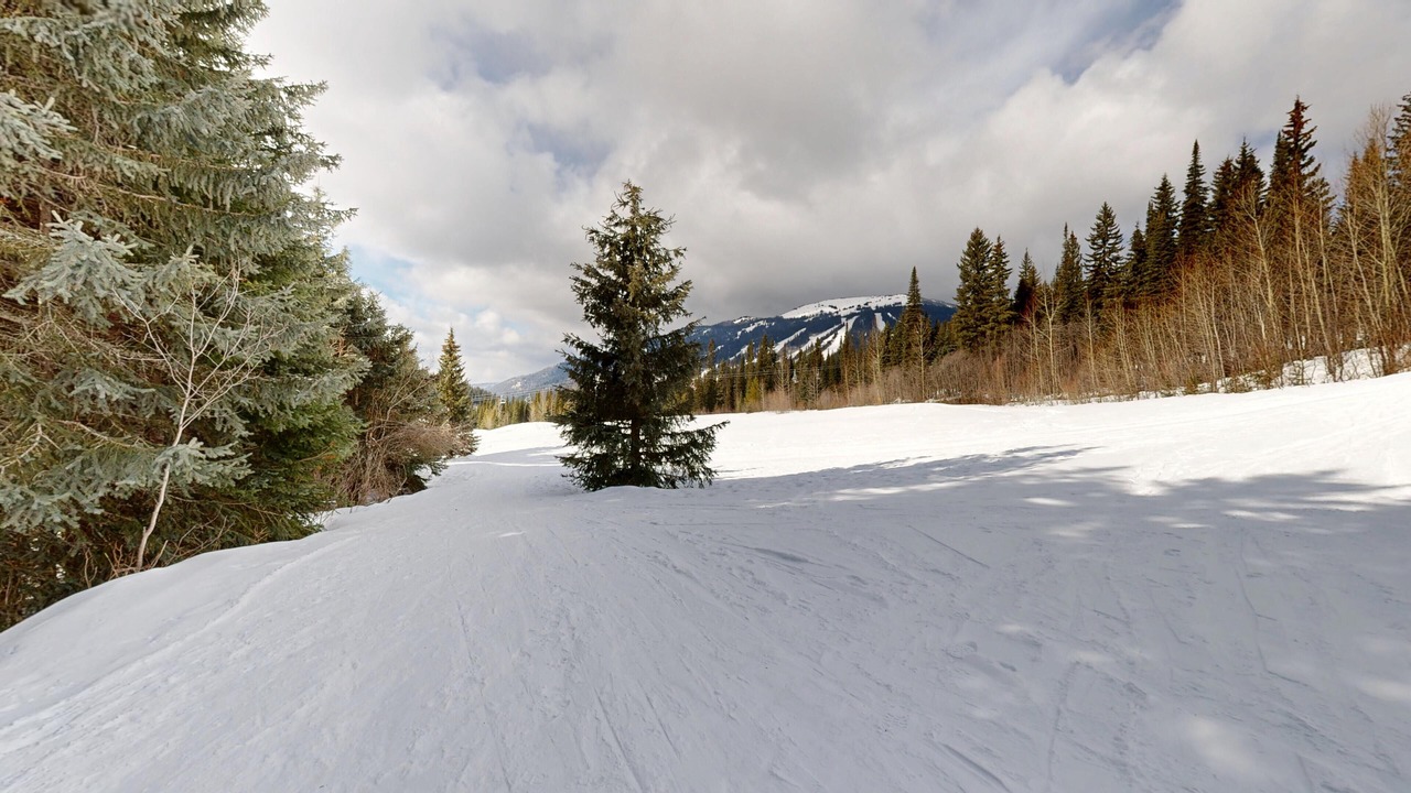 Photo of Others in Sun Peaks