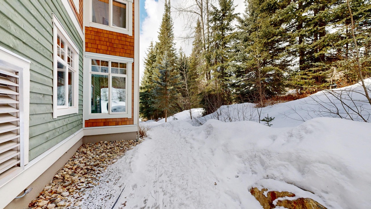 Photo of Outdoor in Sun Peaks