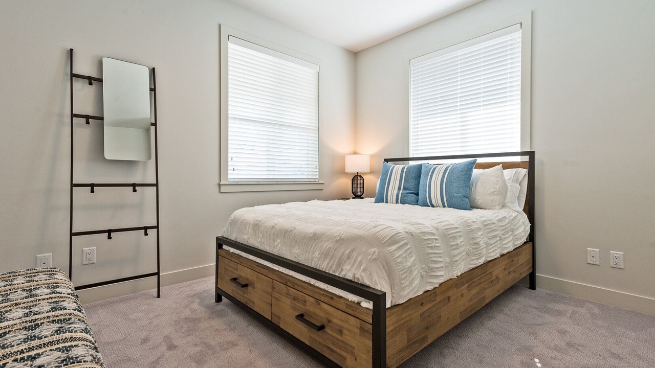 Photo of Bedroom in Osoyoos
