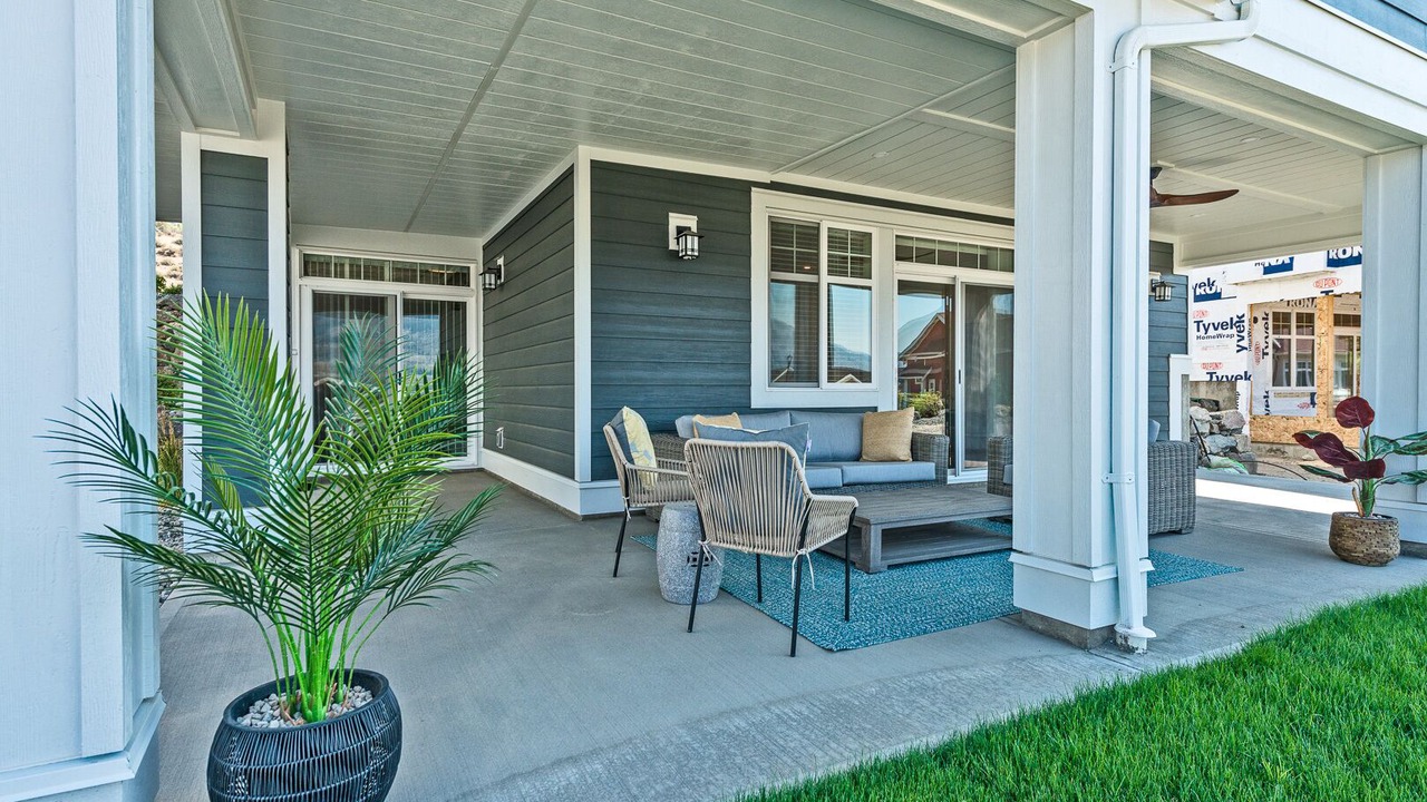 Photo of Patio Balcony in Osoyoos