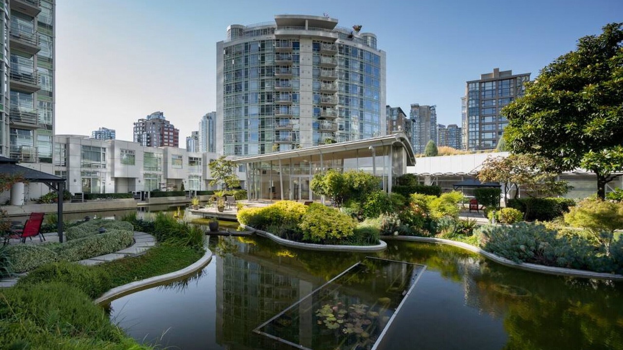 Photo of Others in Yaletown