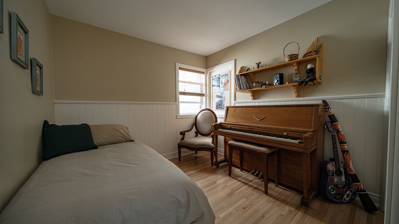 Photo of Bedroom in West Hillhurst