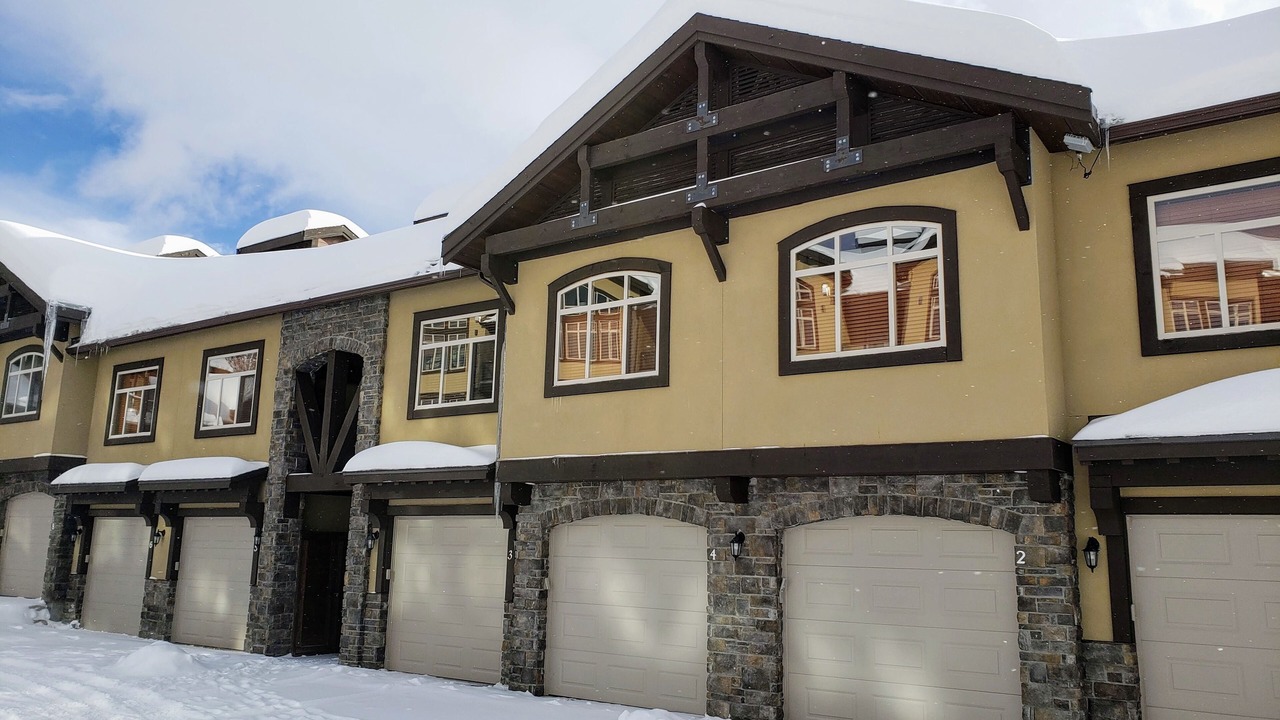 Photo of Others in Big White Ski Resort