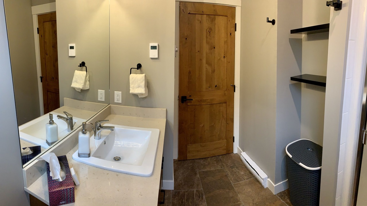 Photo of Bathroom in Sun Peaks