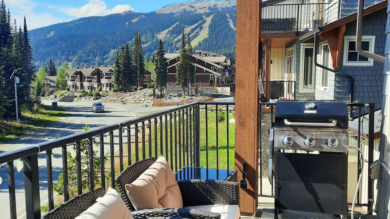 Photo of Others in Sun Peaks