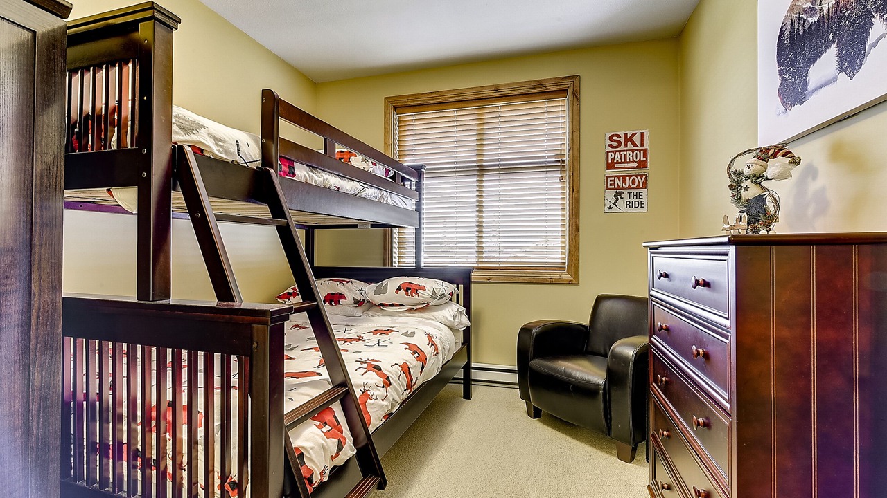 Photo of Bedroom in Big White Ski Resort