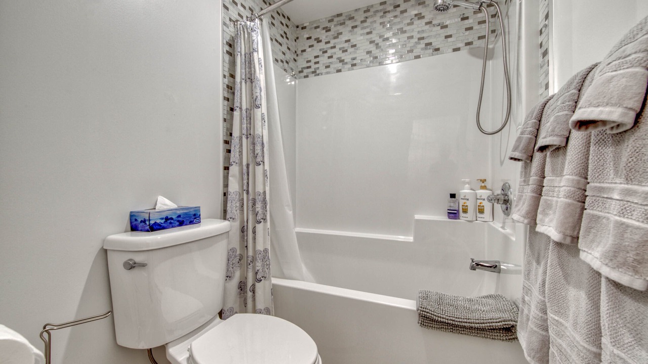 Photo of Bathroom in Fairways