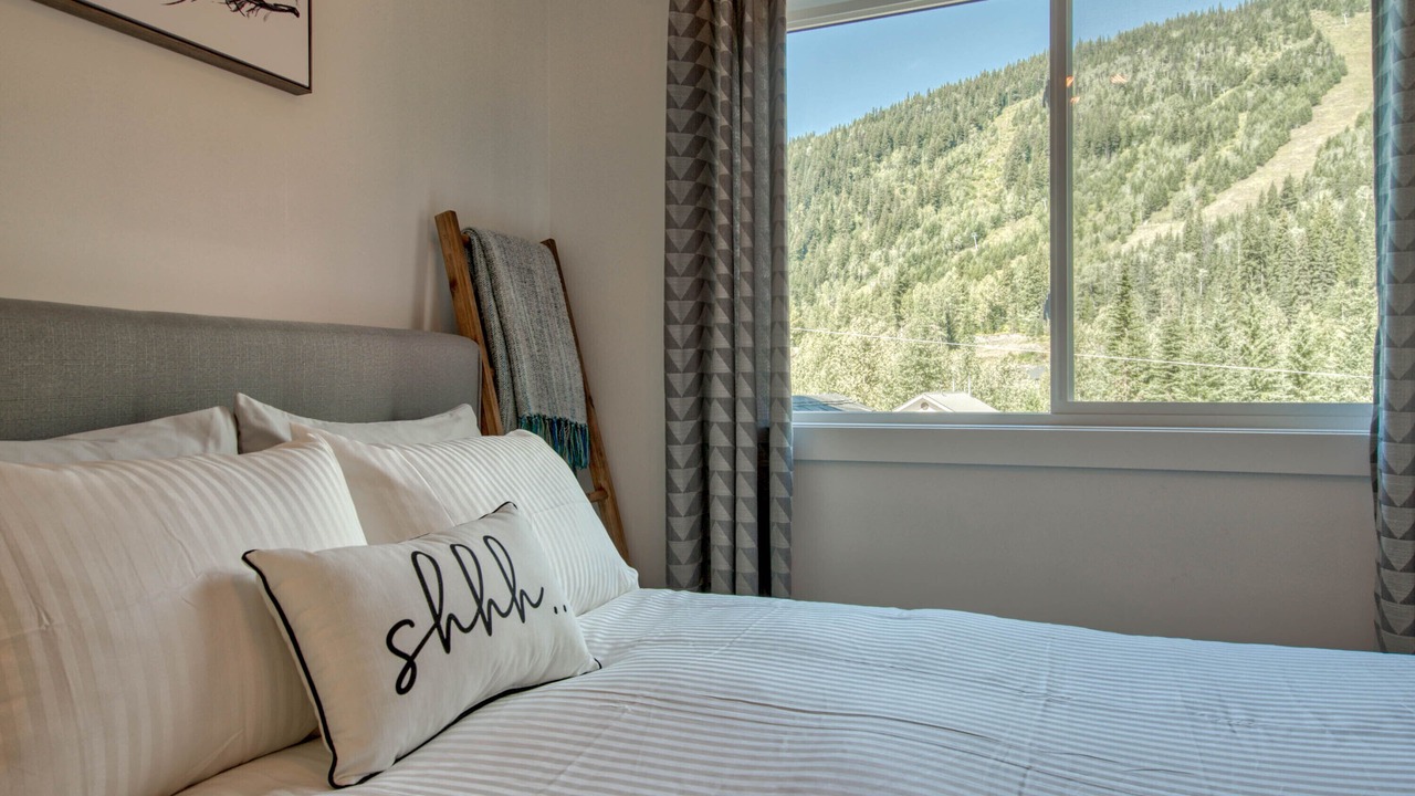 Photo of Bedroom in Fairways