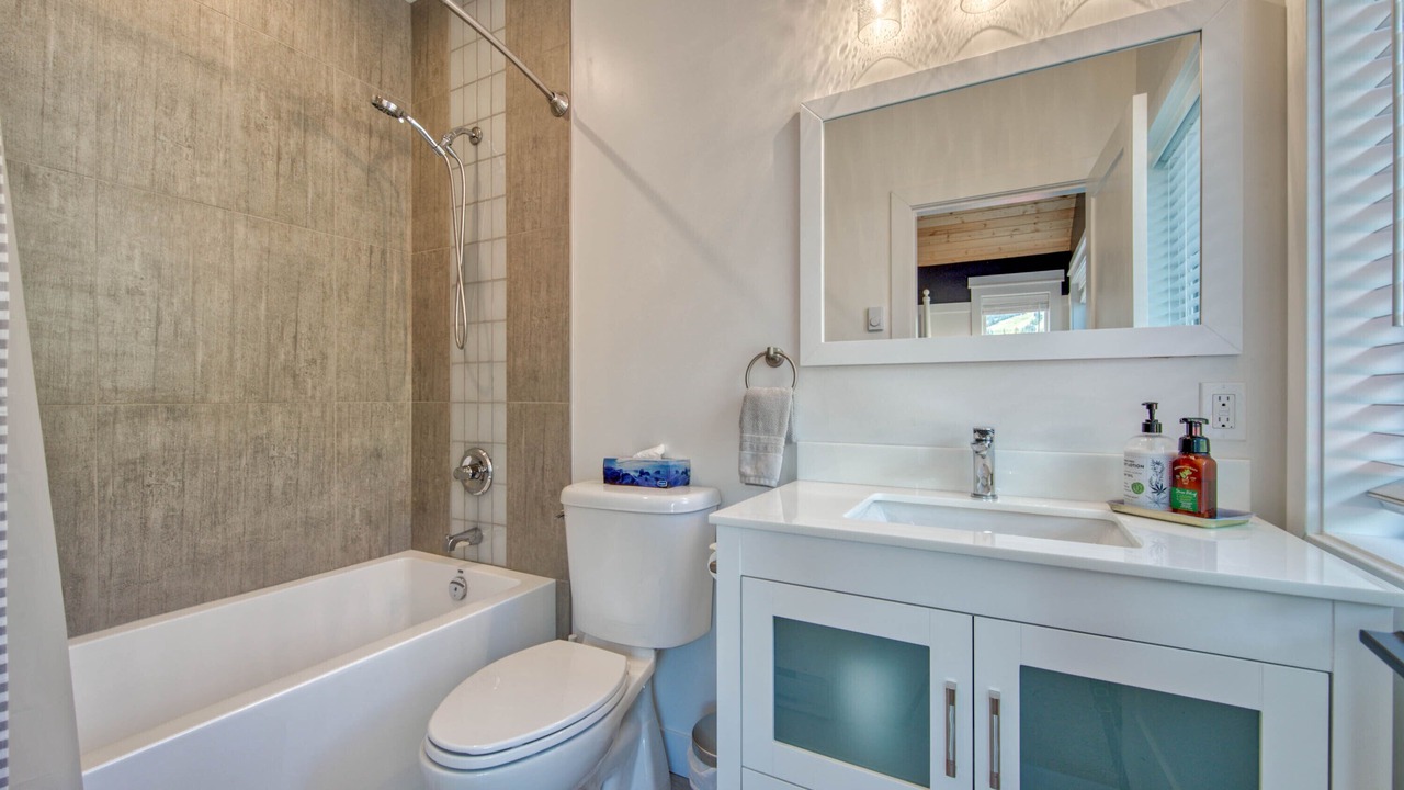 Photo of Bathroom in Fairways