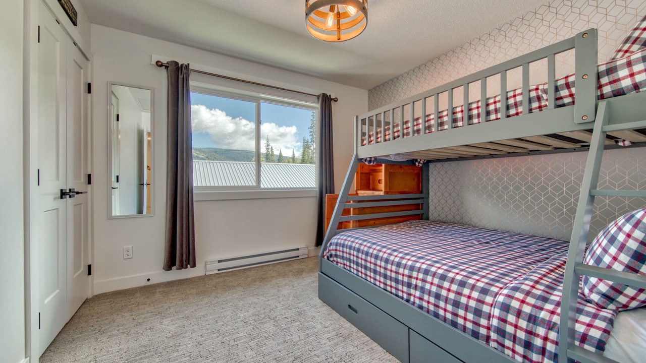 Photo of Bedroom in Fairways