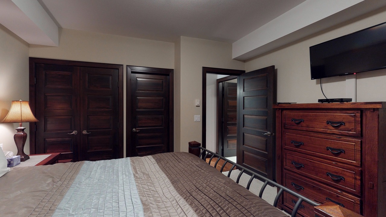 Photo of Bedroom in Big White Ski Resort