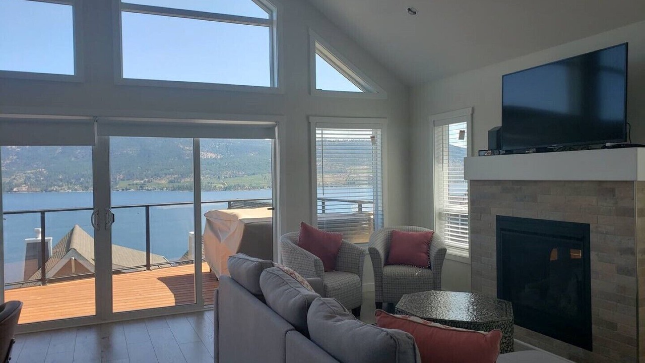 Photo of Livingroom in Central Okanagan