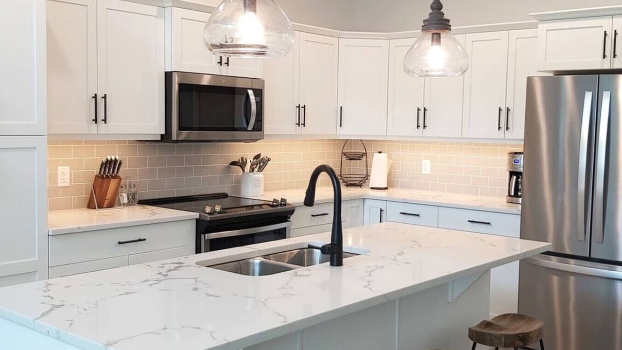 Photo of Kitchen in Okanagan-Similkameen