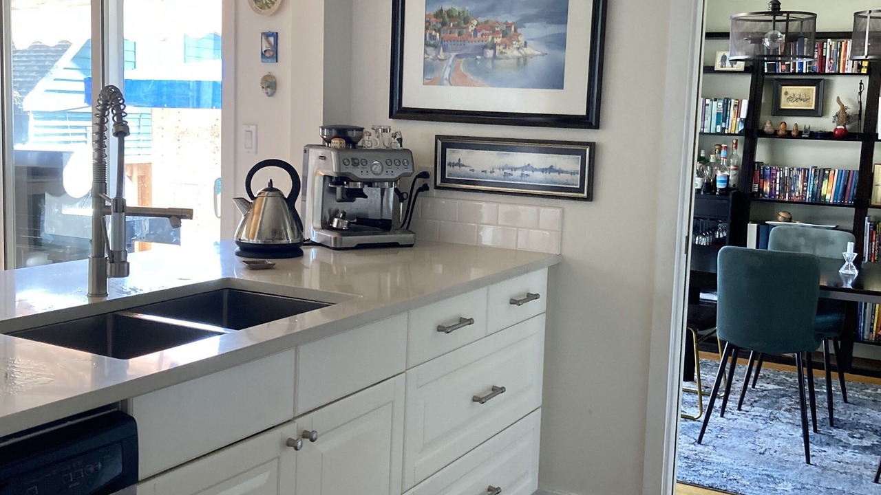 Photo of Kitchen in Lynn Valley