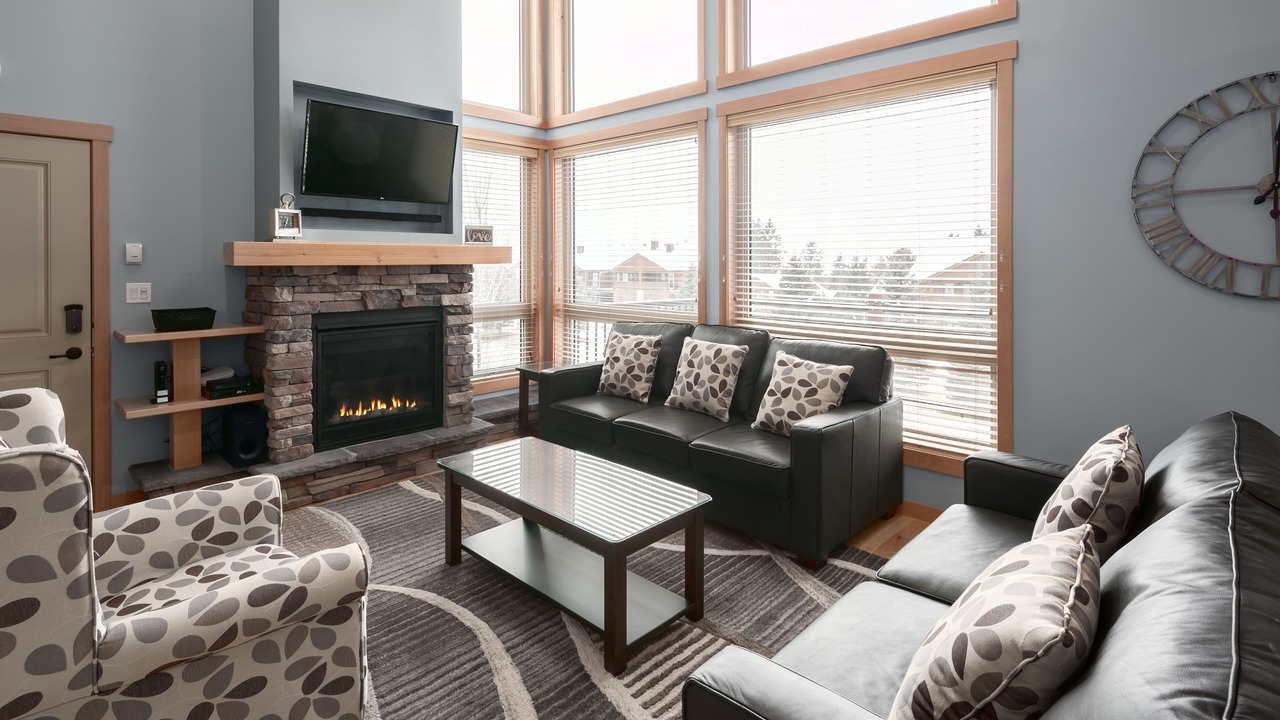 Photo of Livingroom in East Kootenay