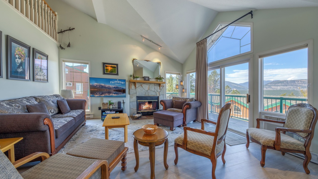 Photo of Livingroom in Forest Ridge Estates