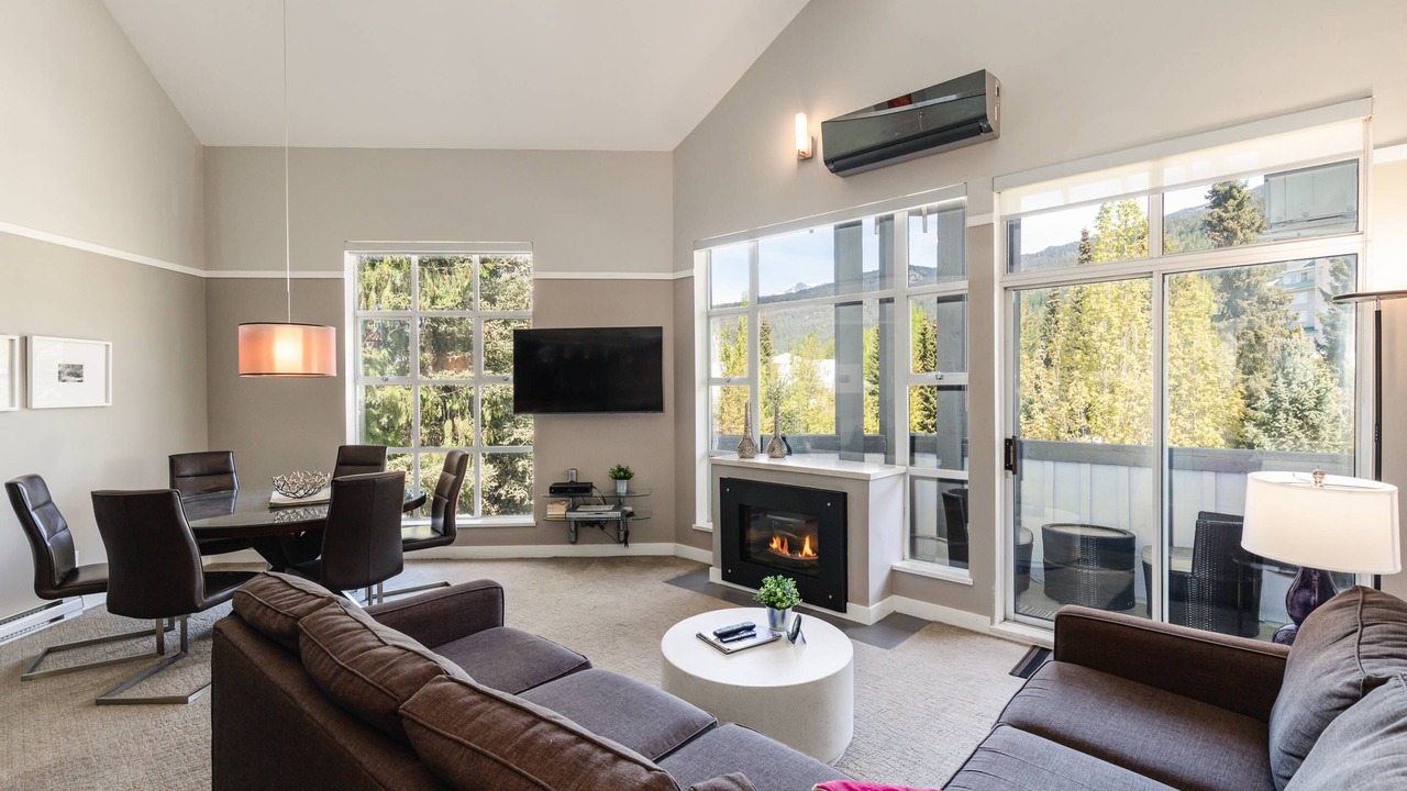 Photo of Livingroom in Blackcomb