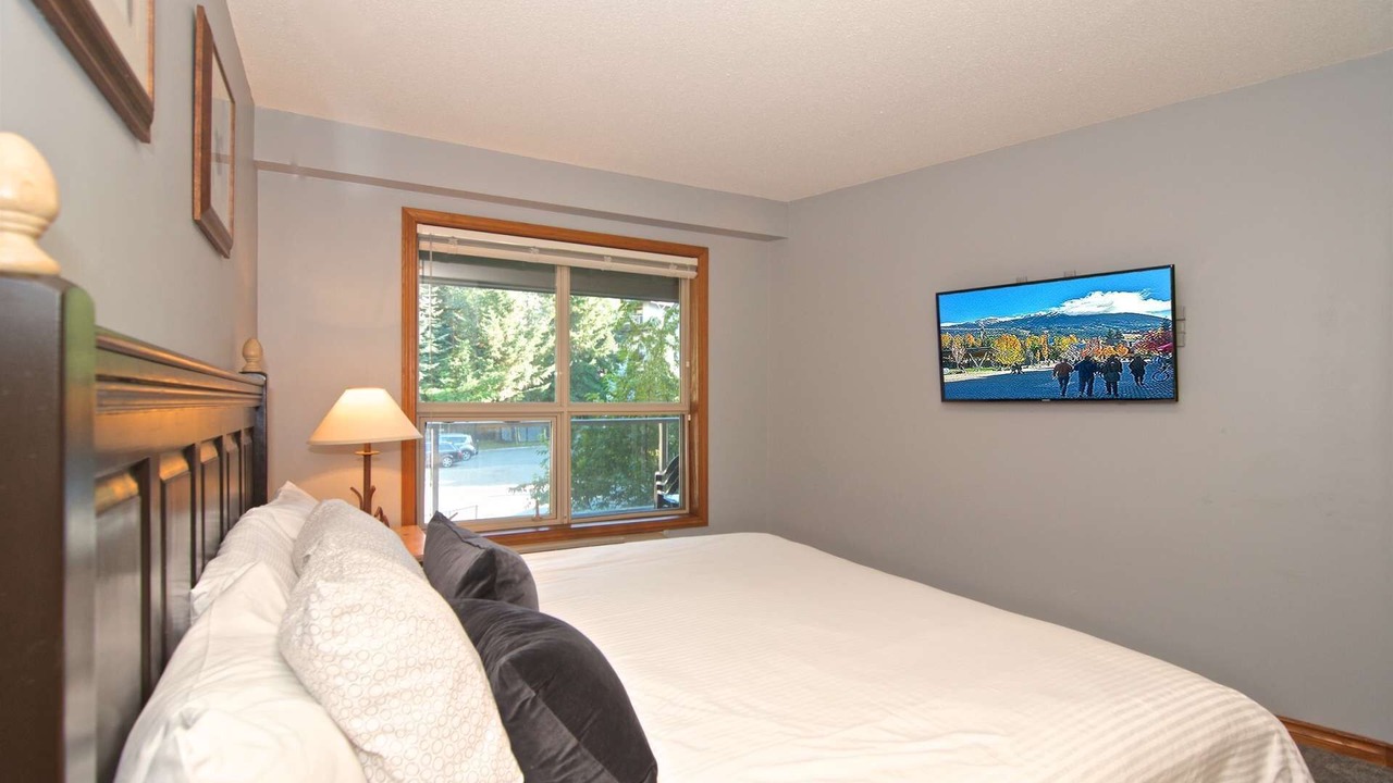 Photo of Bedroom in Upper Village
