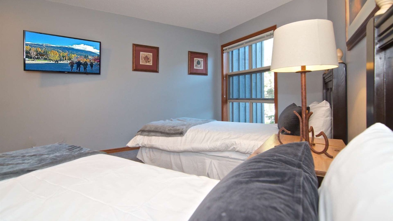 Photo of Bedroom in Upper Village