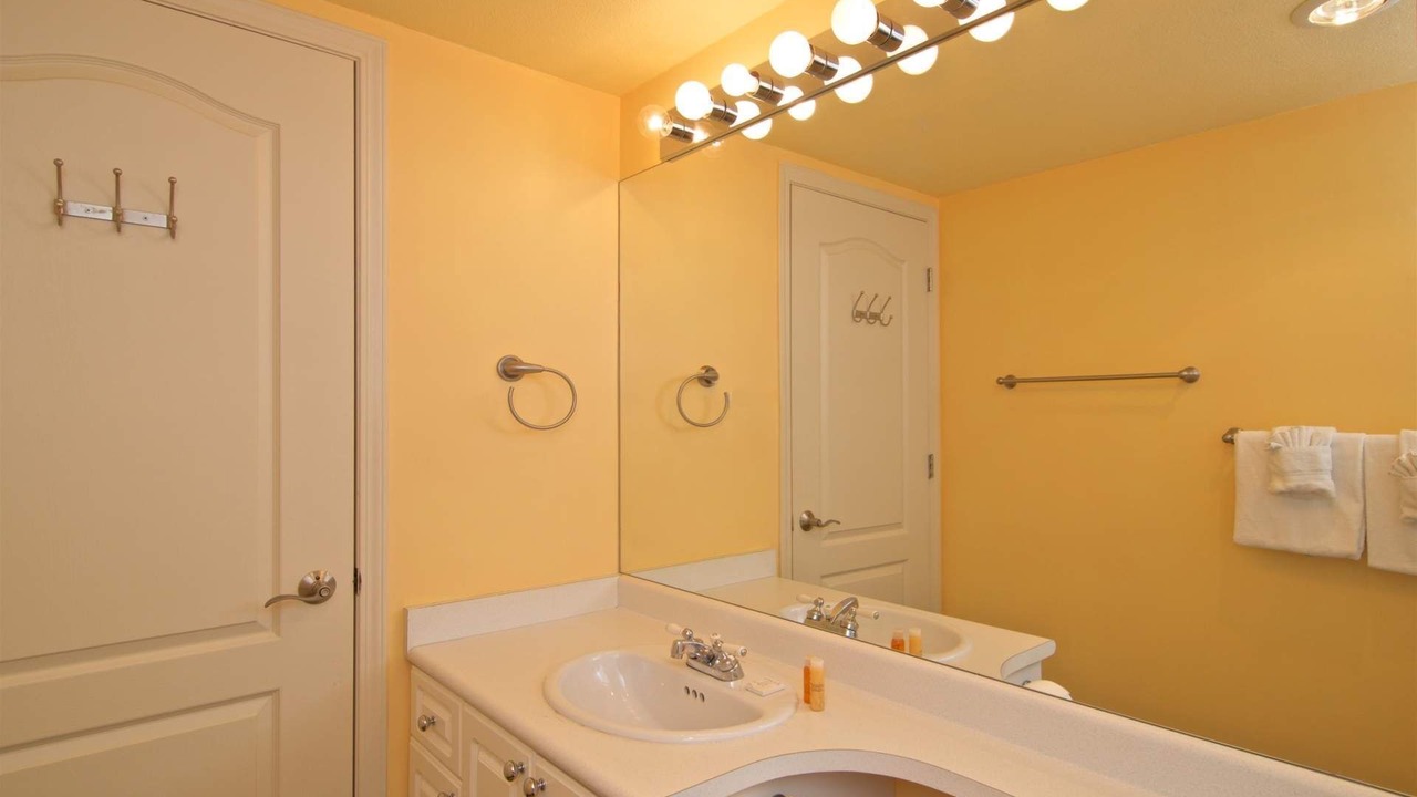 Photo of Bathroom in Village North