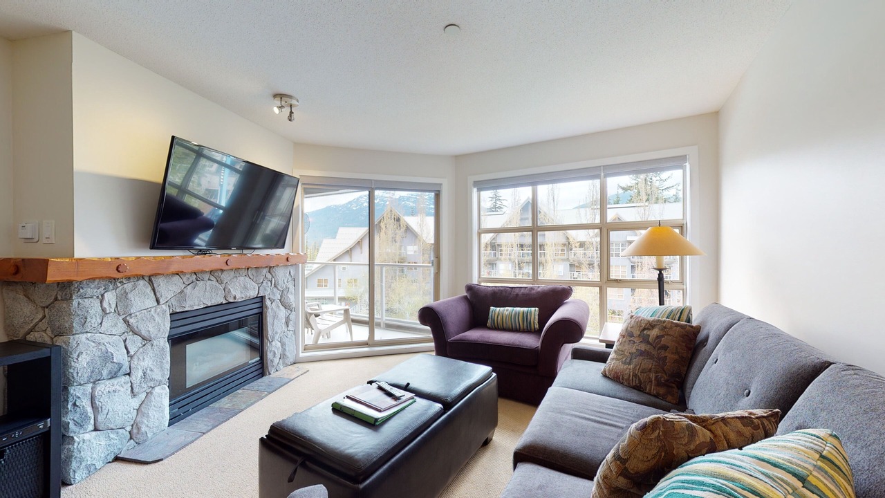 Photo of Livingroom in Upper Village