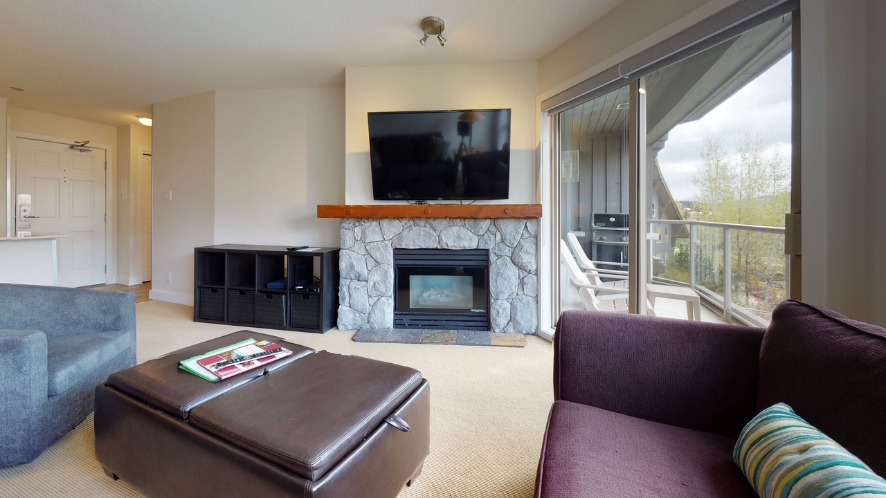 Photo of Livingroom in Upper Village