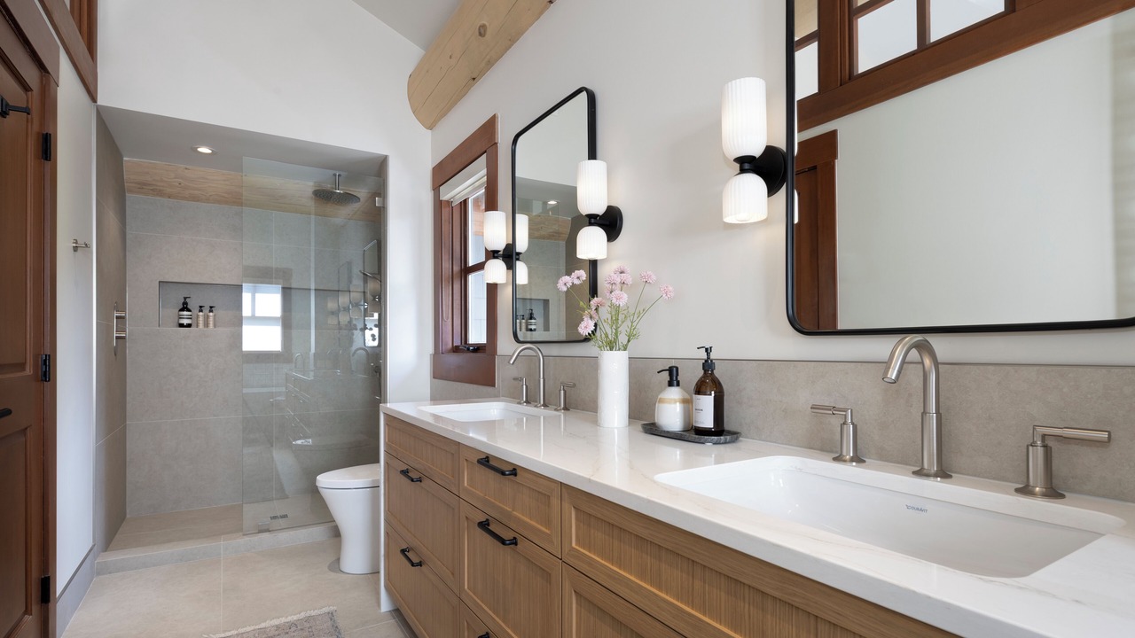 Photo of Bathroom in Nordic Estates