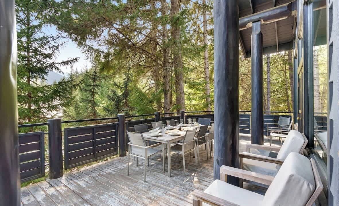 Photo of Outdoor in Blueberry Hill