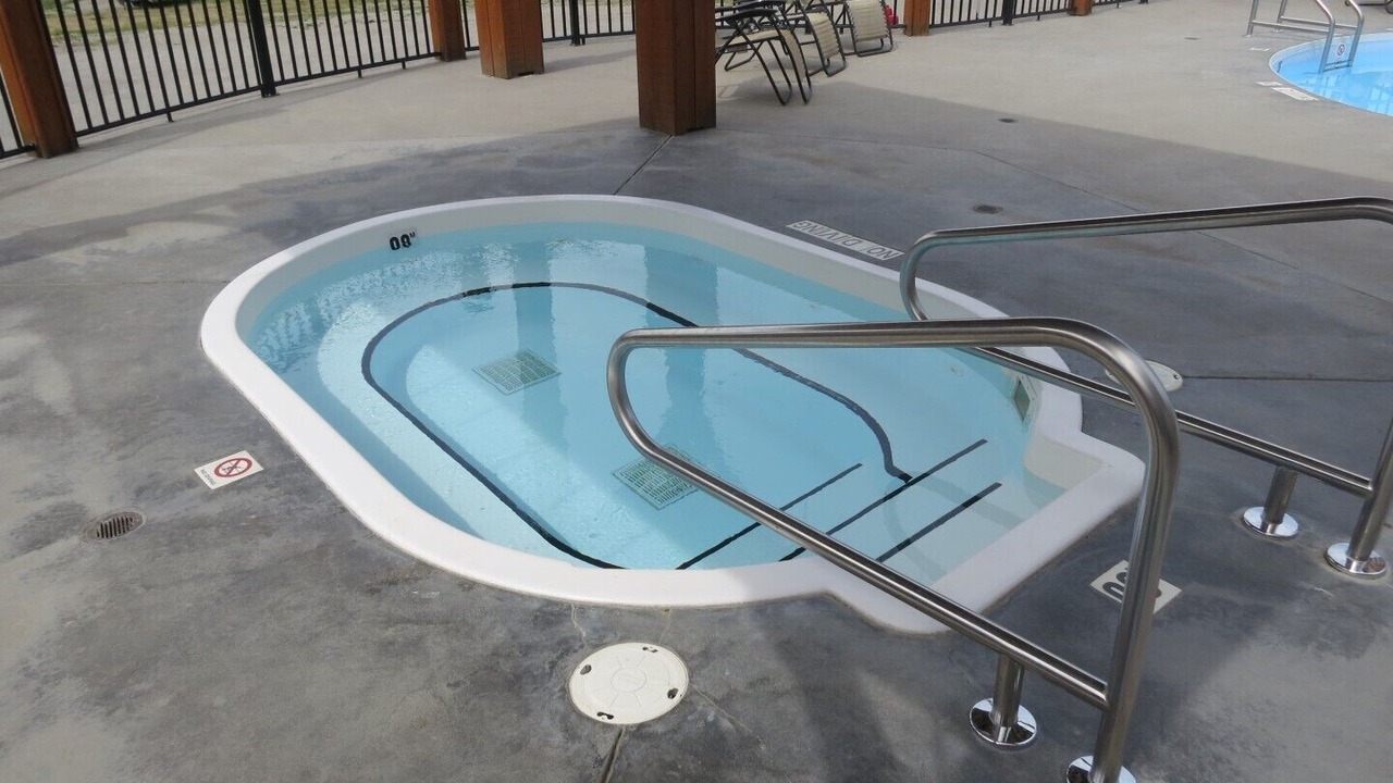 Photo of Outdoor in Radium Hot Springs