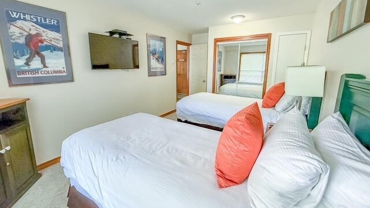 Photo of Bedroom in Upper Village