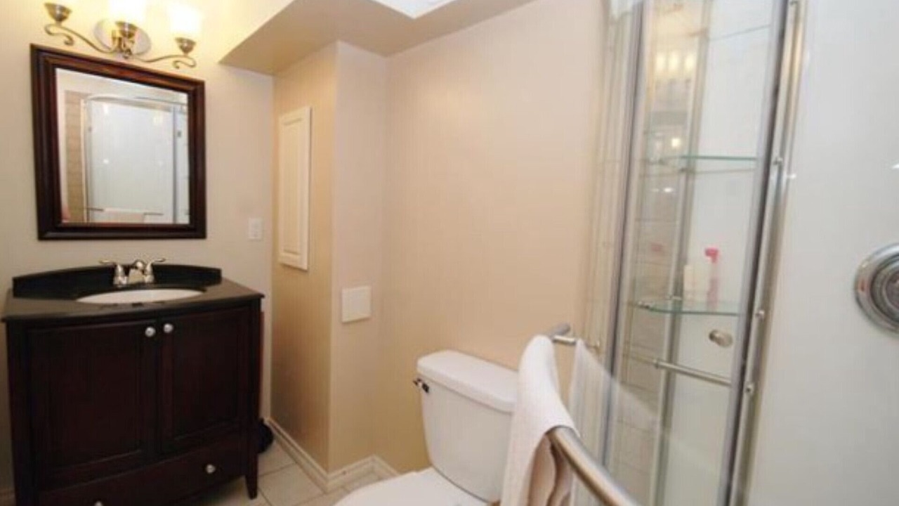 Photo of Bathroom in Sicamous