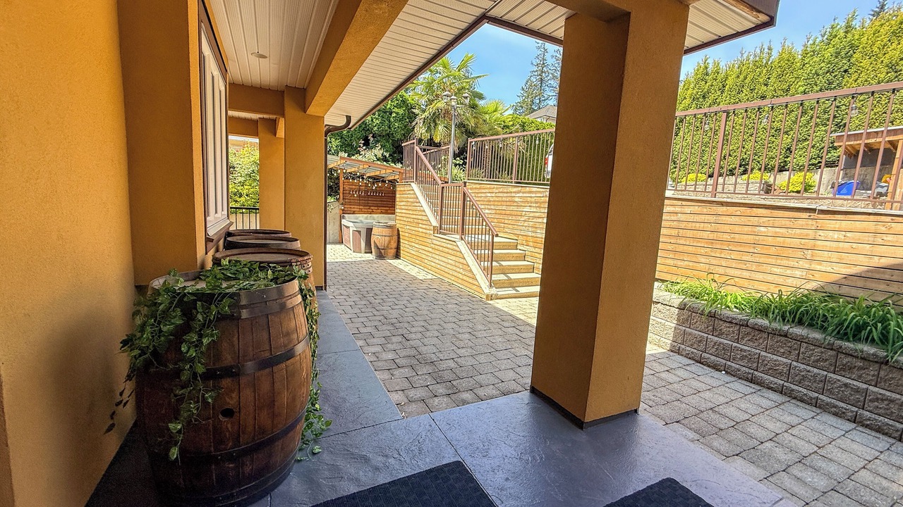 Photo of Patio Balcony in District of North Vancouver